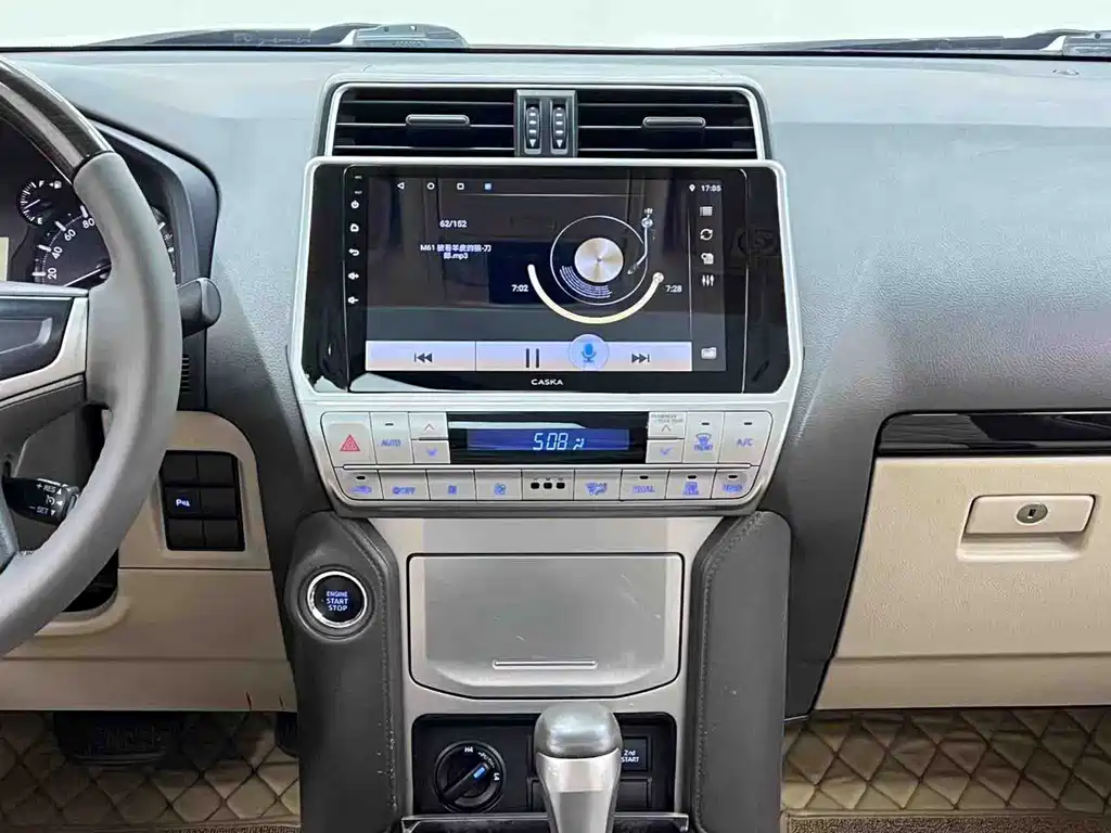 Toyota Prado 2020 — фото 18