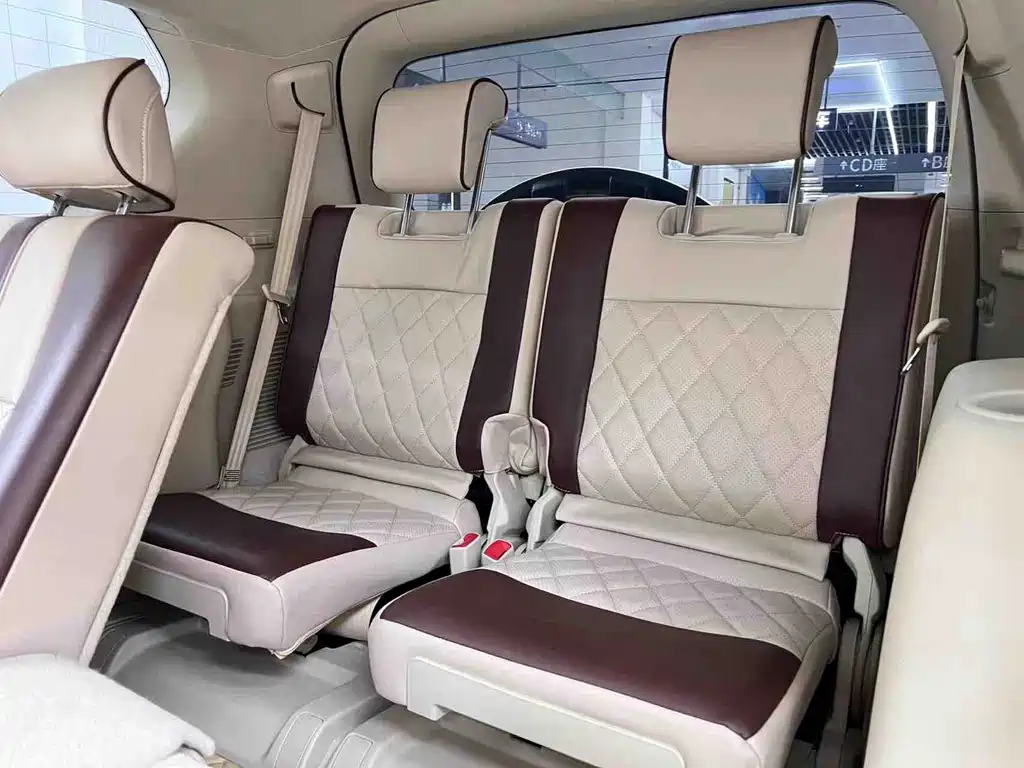 Toyota Prado 2020 — фото 13
