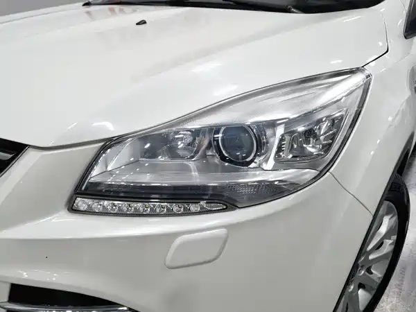 Ford Kuga 2016