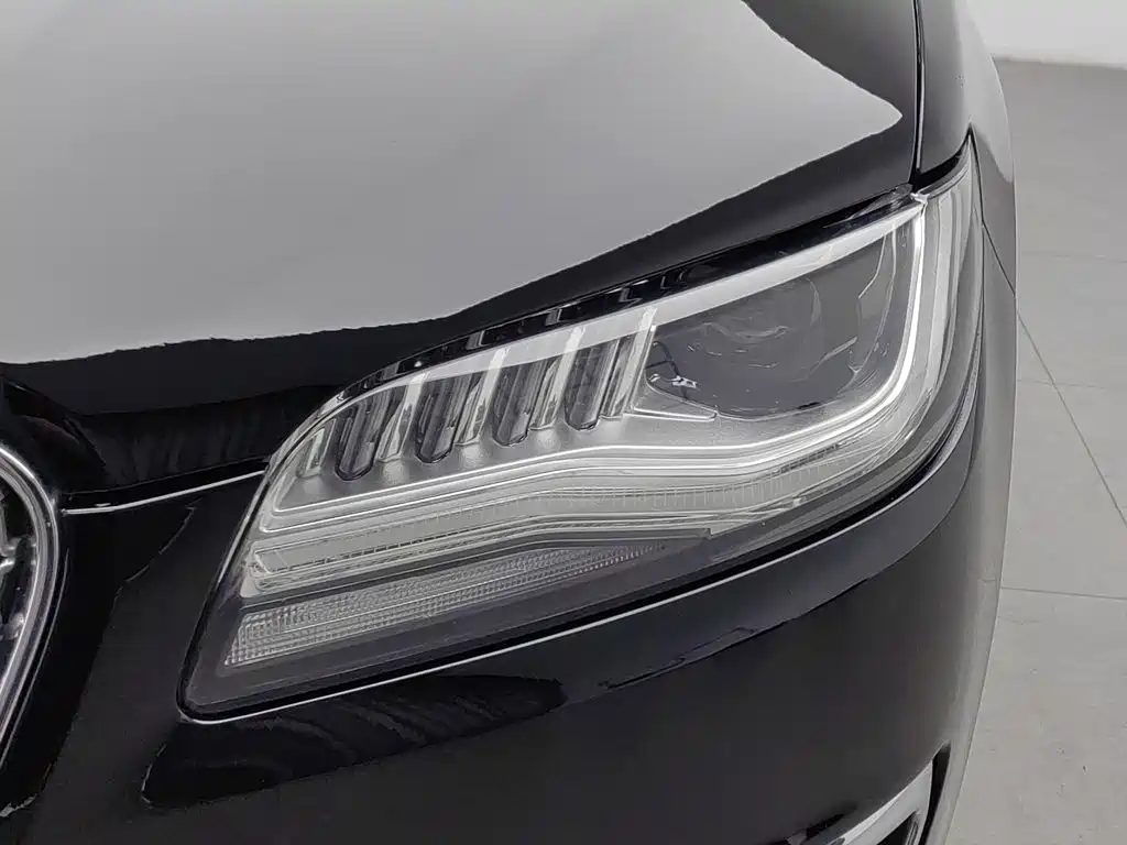 Lincoln MKZ 2017 — фото 7