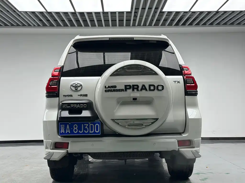 Toyota Prado 2019 — фото 13