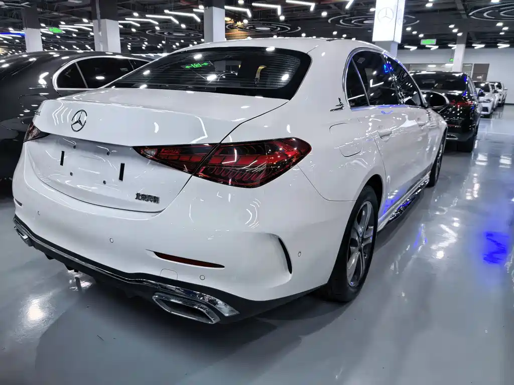 Mercedes-Benz C-Class 2022 — фото 15