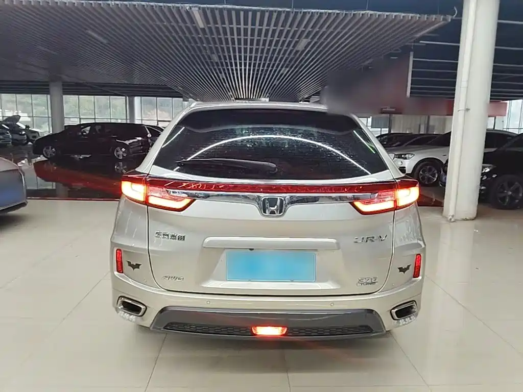 Honda UR-V 2017 — фото 6