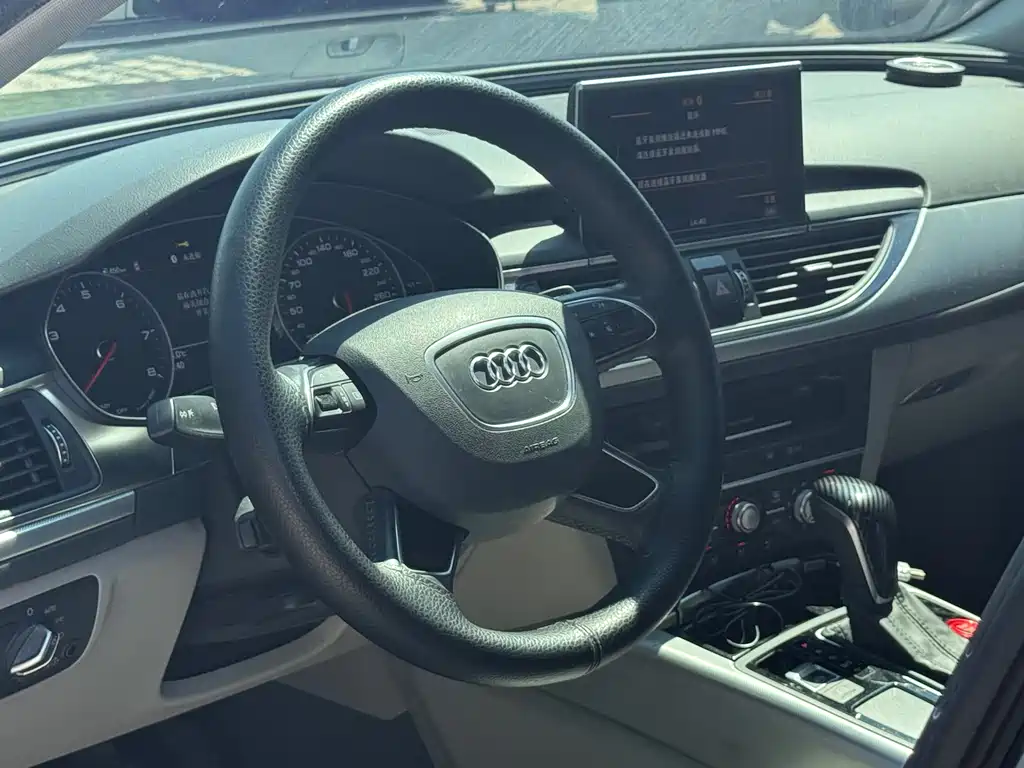 Audi A6L 2016
