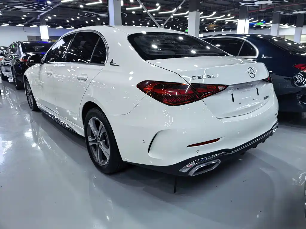 Mercedes-Benz C-Class 2022 — фото 16