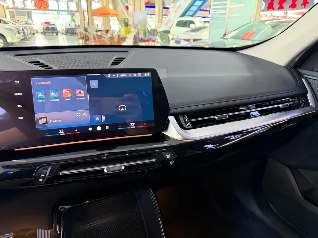 BMW X1 2023 — фото 14