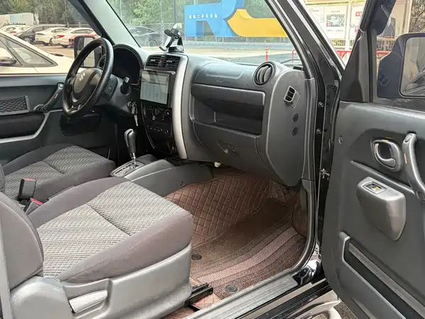 Suzuki Jimny 2017