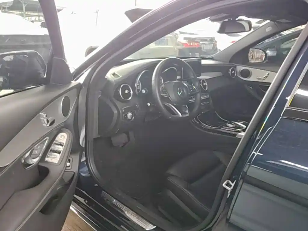 Mercedes-Benz C-Class 2015 — фото 16