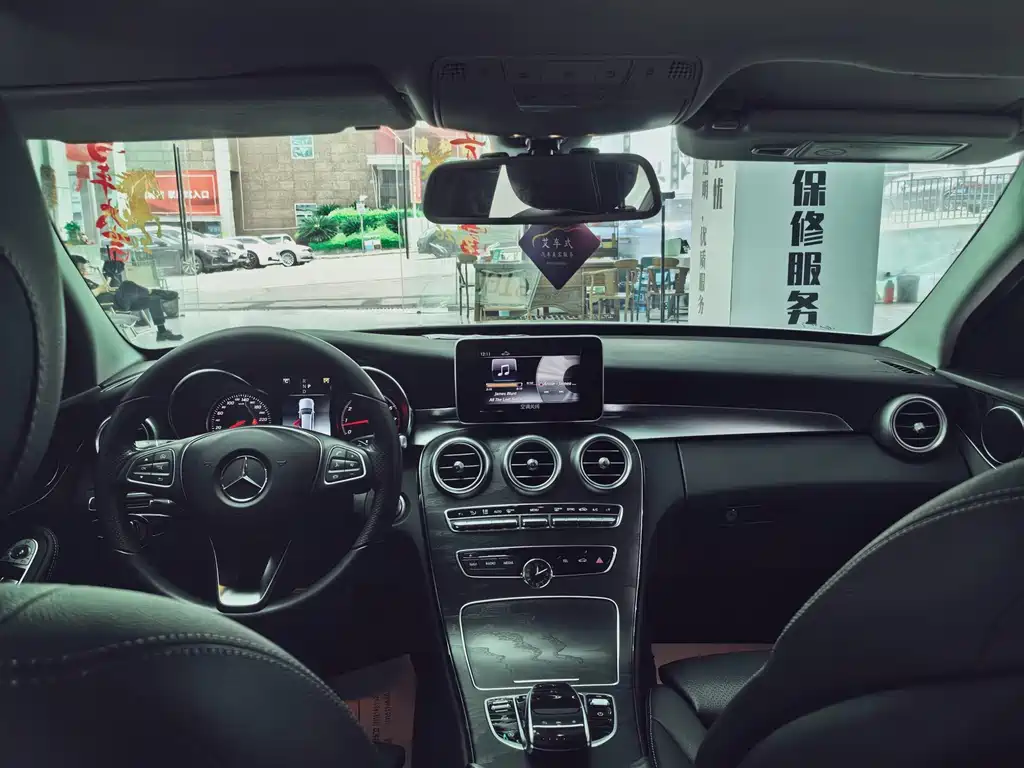 Mercedes-Benz C-Class 2018 — фото 8