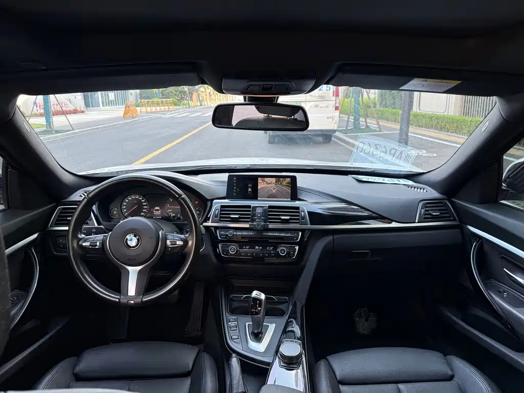 BMW 3 Series GT 2020 — фото 5