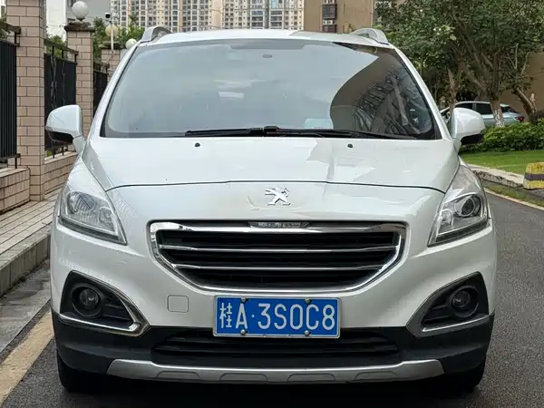 Peugeot 3008 2015