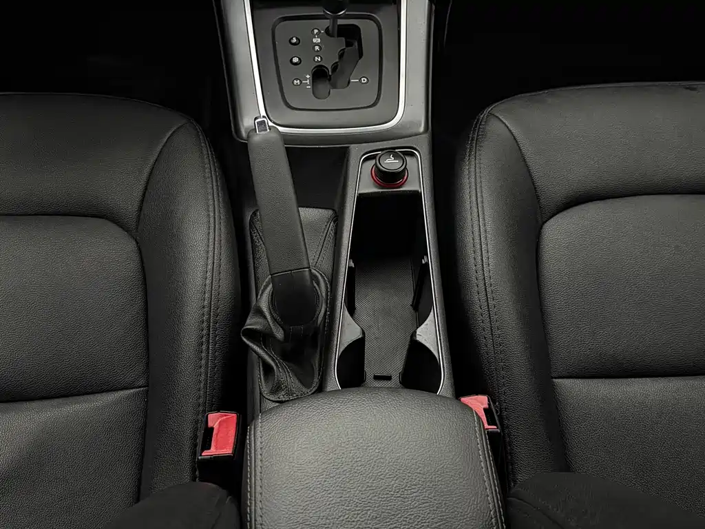 Citroën C4 Sega 2016 — фото 10