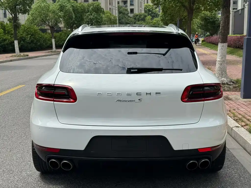 Porsche Macan 2015 — фото 12