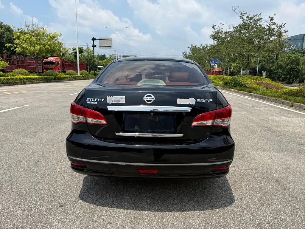 Nissan Sylphy 2013