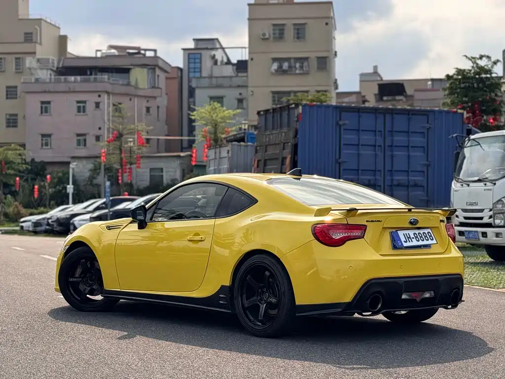 Subaru BRZ 2017 — фото 3