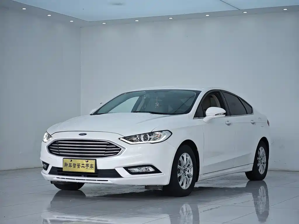 Ford Mondeo 2018 — фото 1