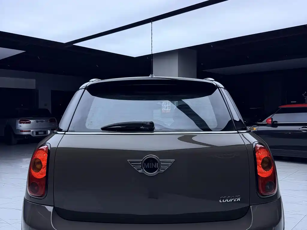 MINI Countryman 2011