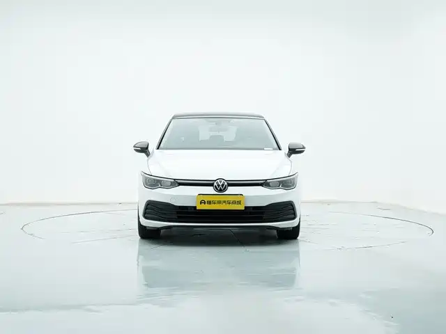 Volkswagen Golf 2022