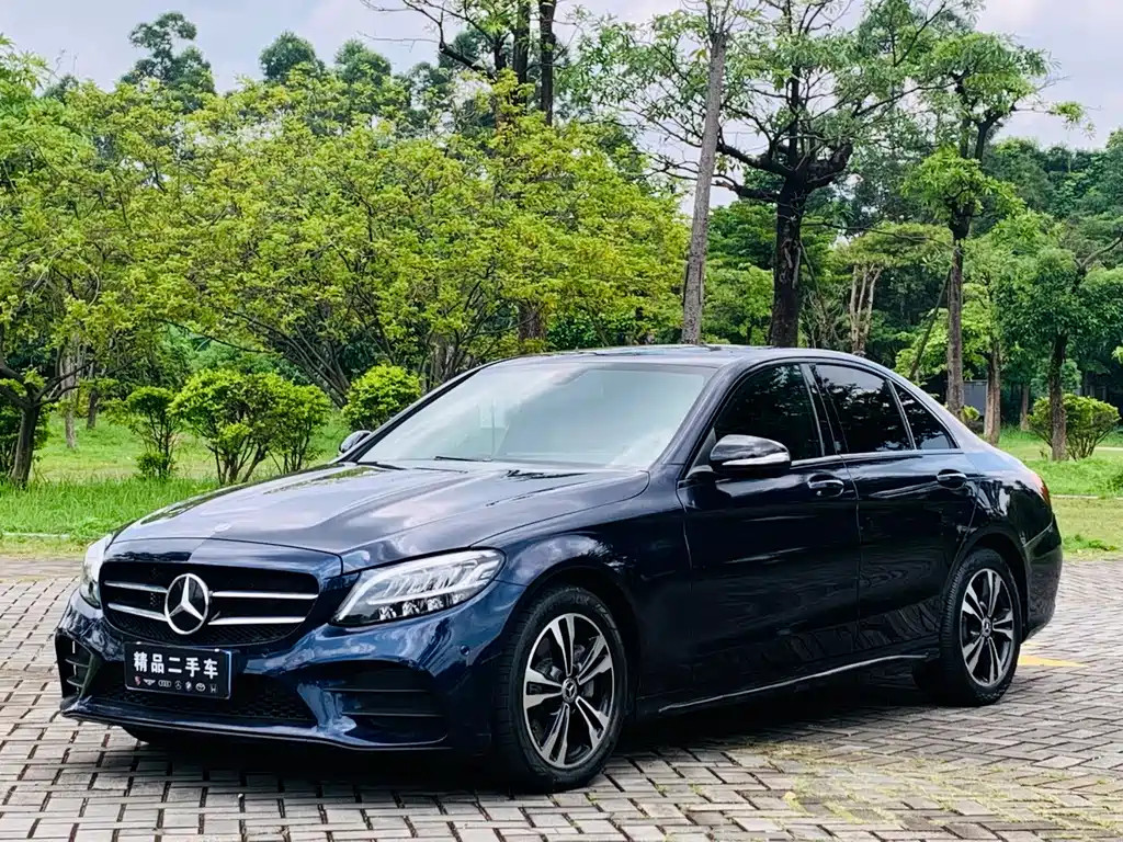 Mercedes-Benz C-Class 2019