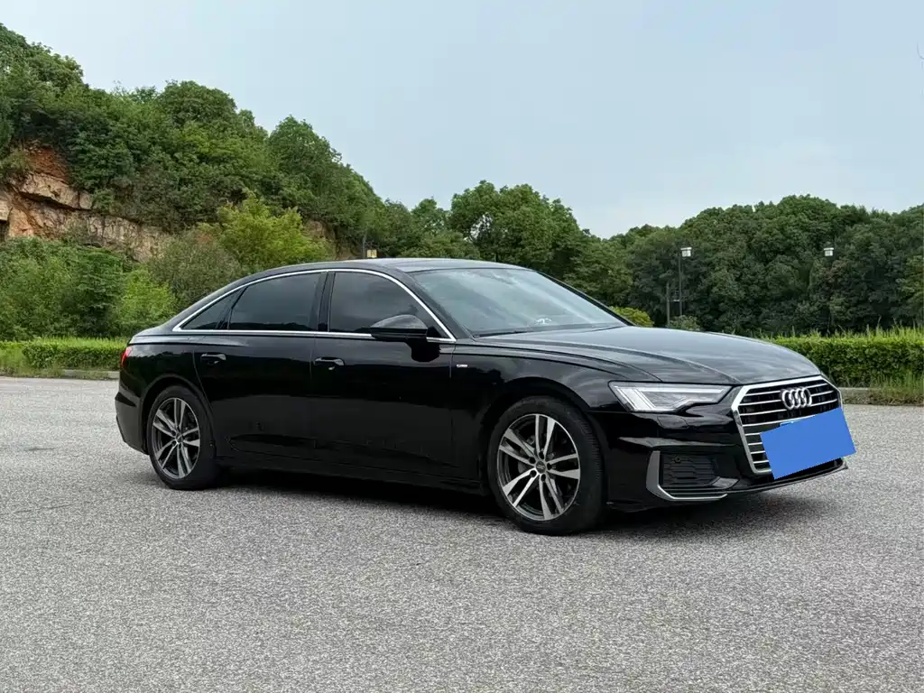 Audi A6L 2020