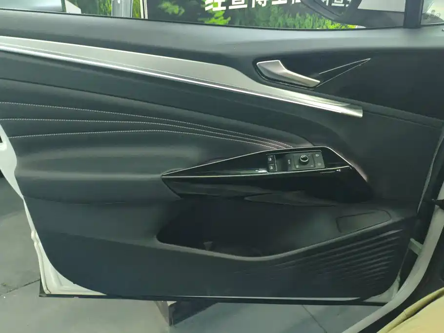 Volkswagen ID 4 CROZZ 2025