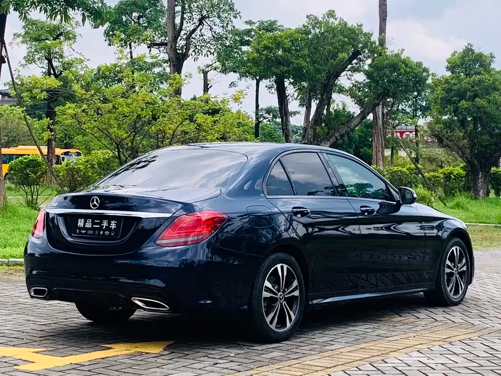 Mercedes-Benz C-Class 2019