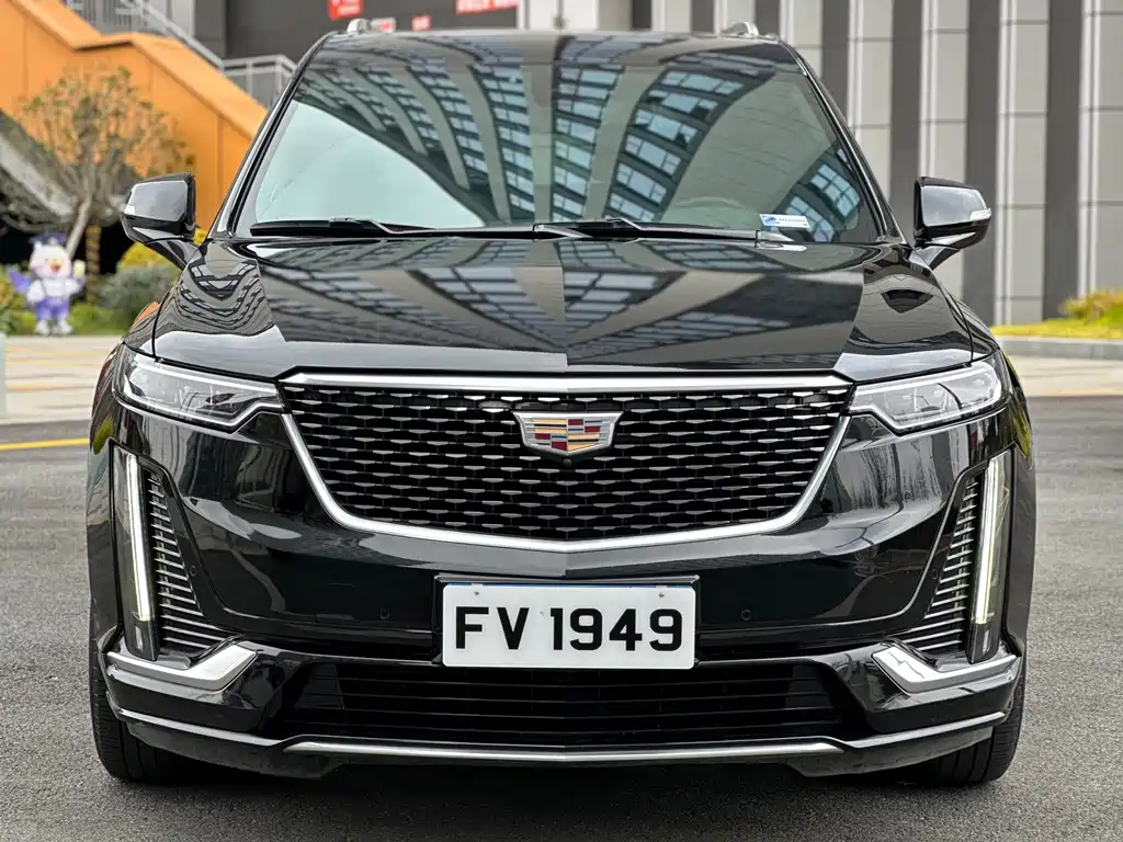 Cadillac XT6 2022 — фото 2