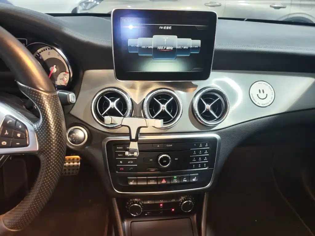 Mercedes-Benz CLA 2016 — фото 13