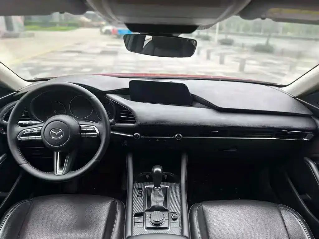 Mazda 3 Axela 2020