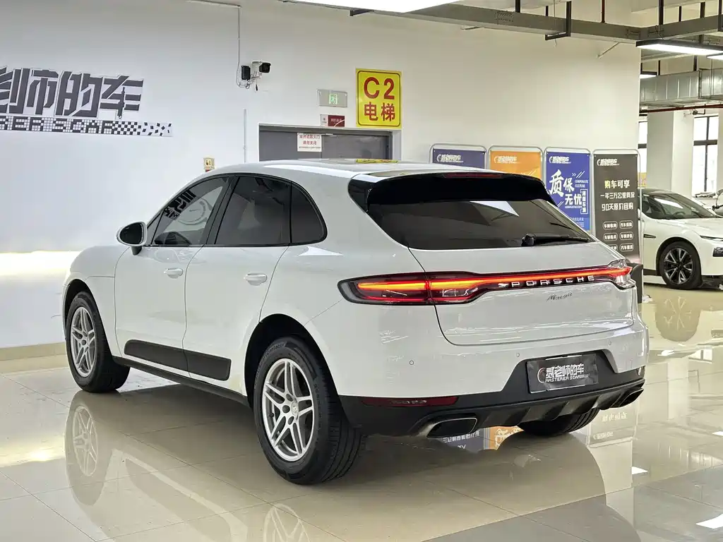 Porsche Macan 2019 — фото 4
