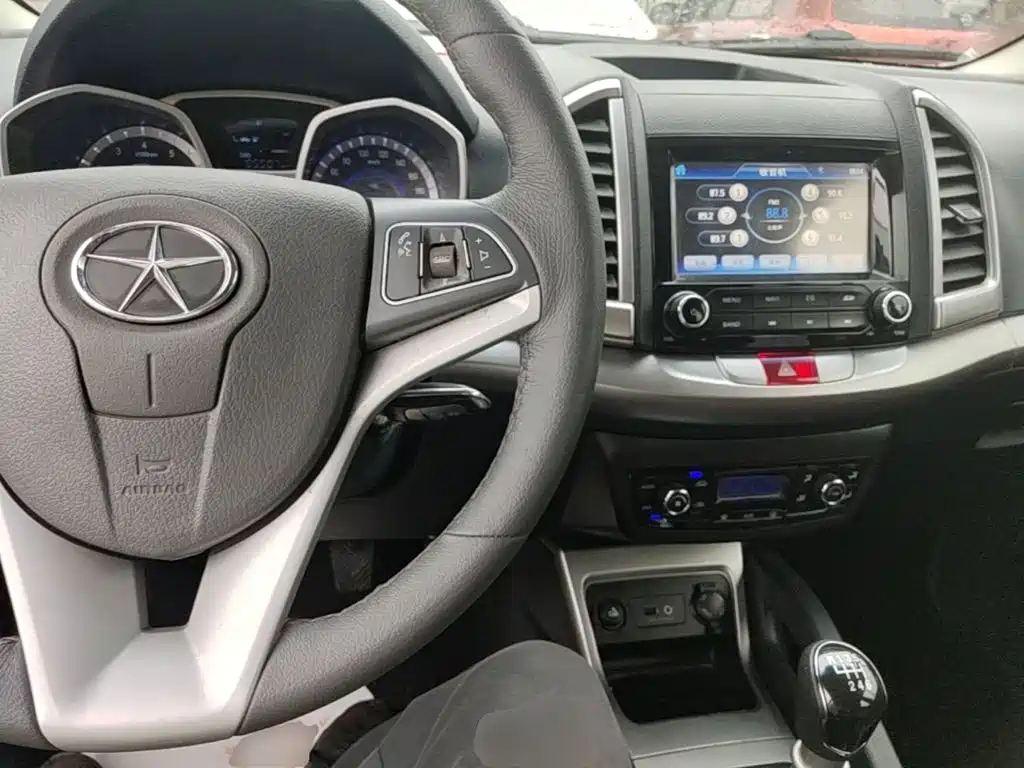 JAC Refine S3 2015 — фото 10