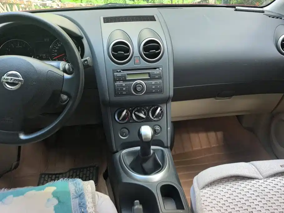 Nissan Qashqai 2011 — фото 13