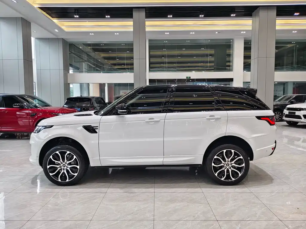 Land Rover Range Rover Sport 2022 — фото 19