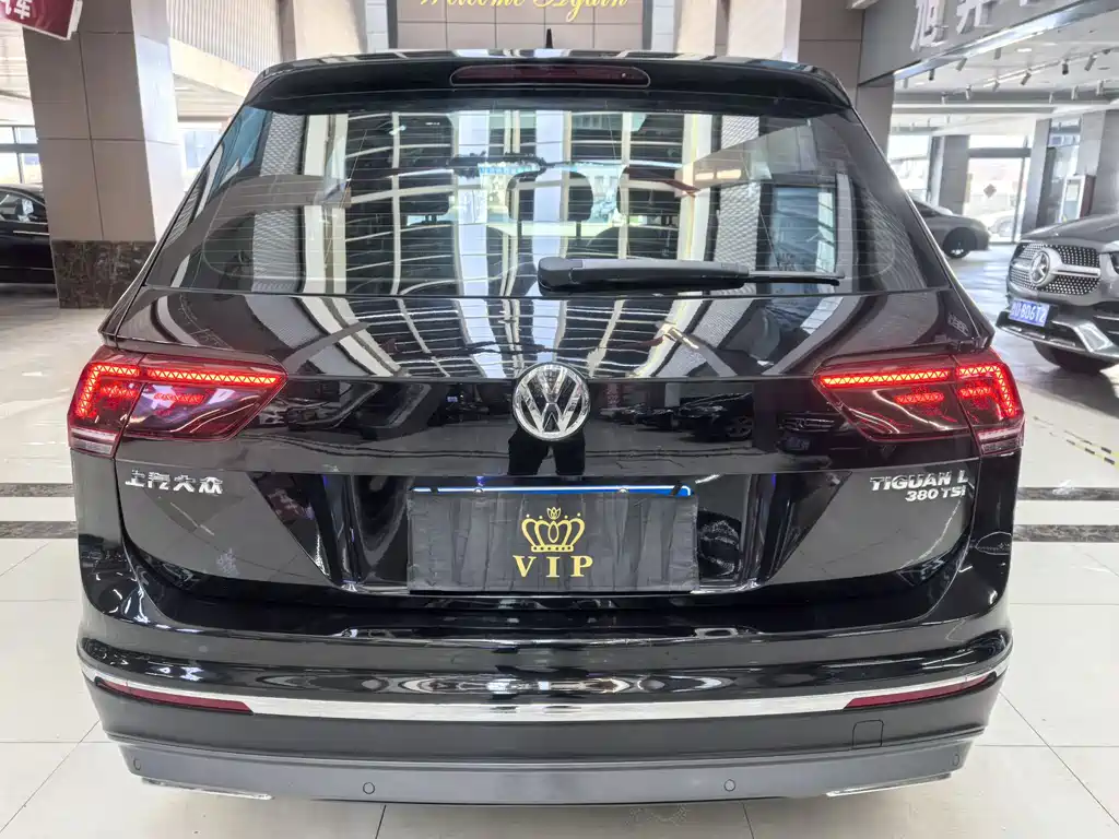 Volkswagen Tiguan L 2018 — фото 6