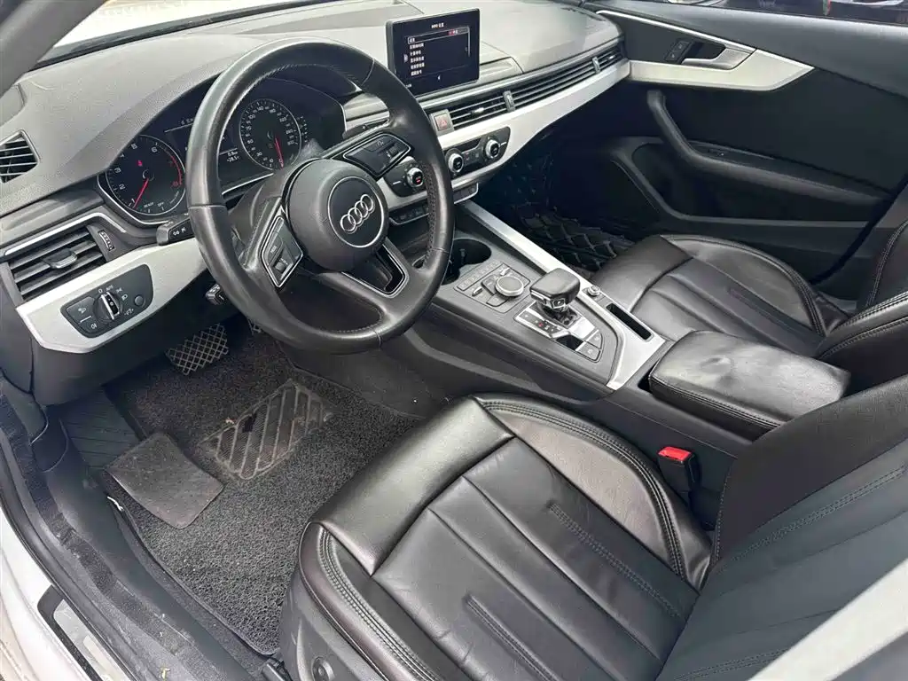 Audi A4L 2017 — фото 9