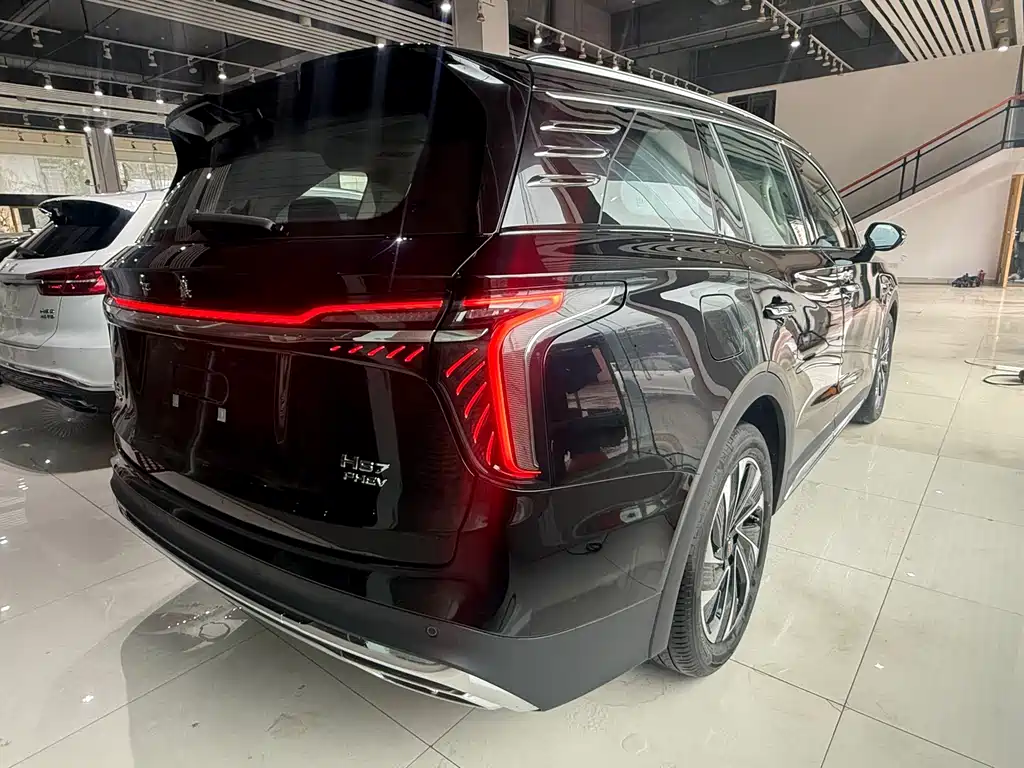 Hongqi HS7 PHEV 2026 — фото 4
