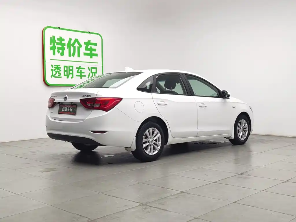 Buick Excelle 2016