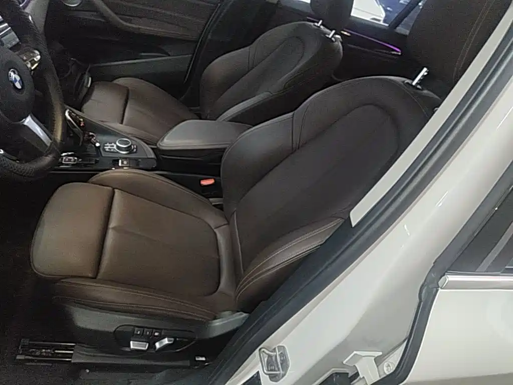 BMW X1 2021 — фото 15