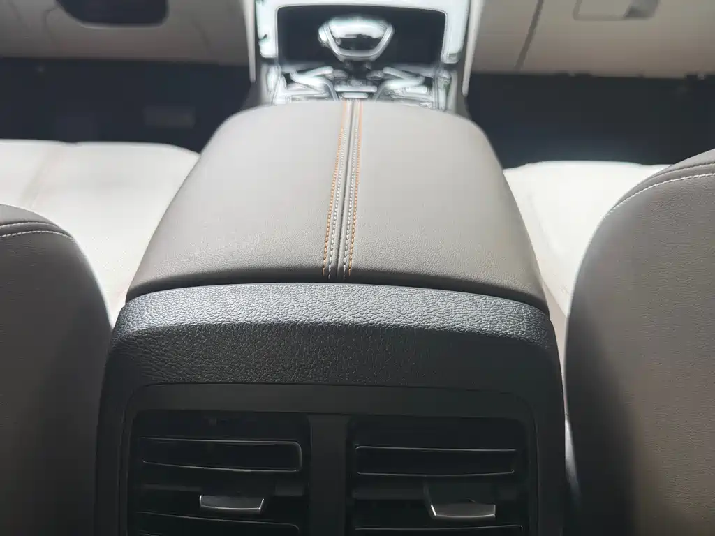 BYD Qin PLUS 2023 — фото 12