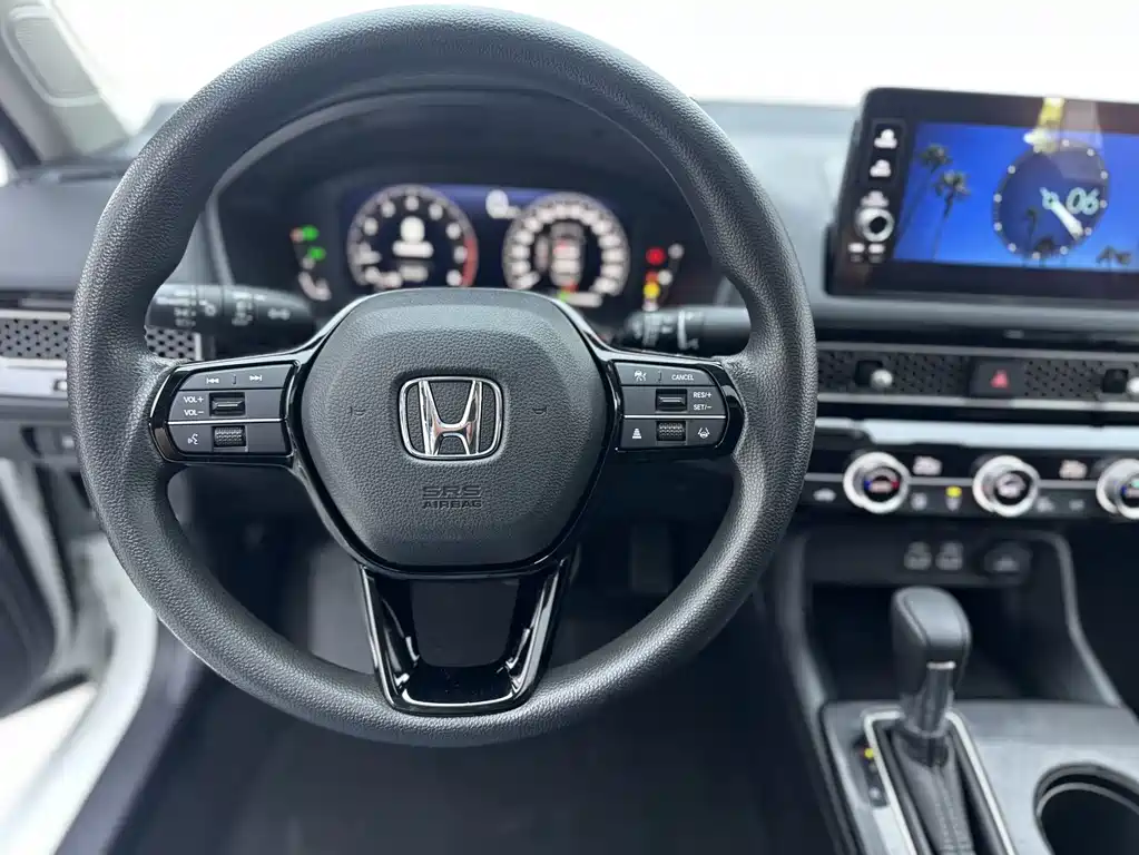 Honda Civic 2024 — фото 12