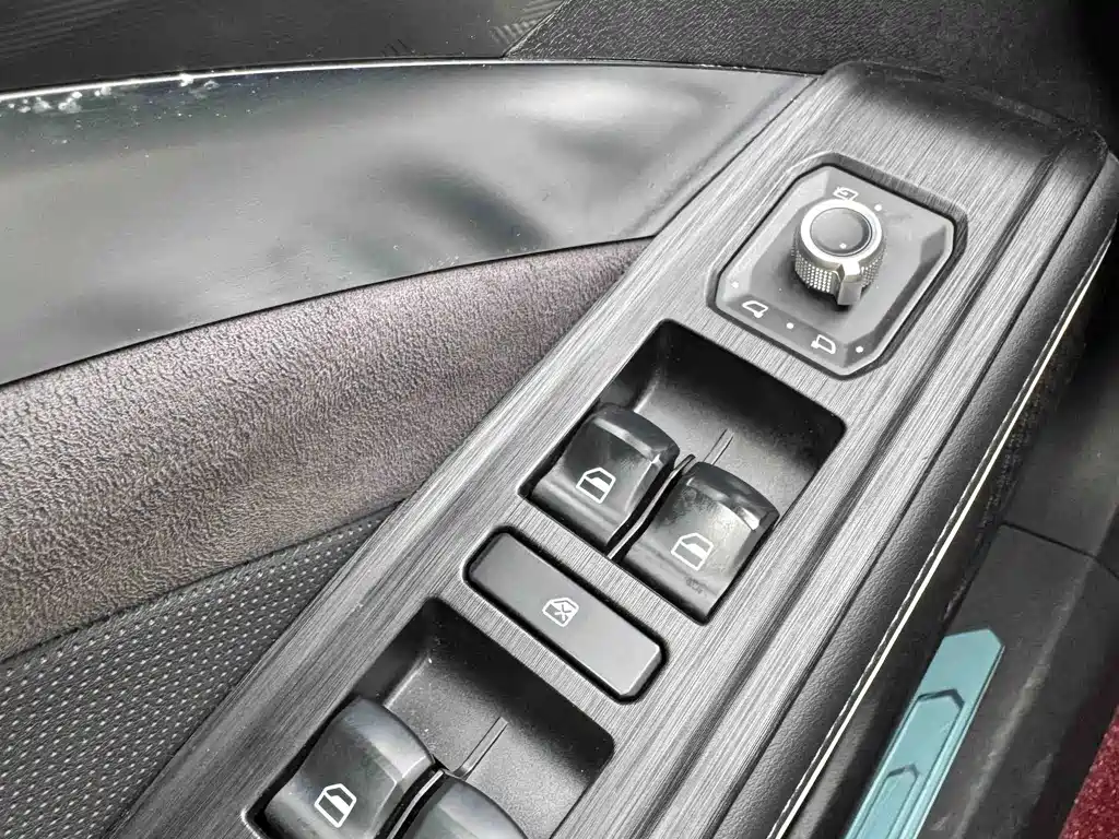 Haval H6 2023 — фото 16