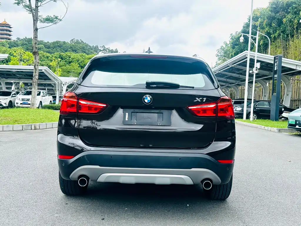 BMW X1 2018 — фото 6