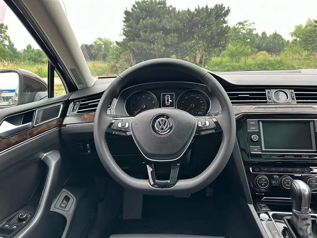 Volkswagen Magotan 2018 — фото 20