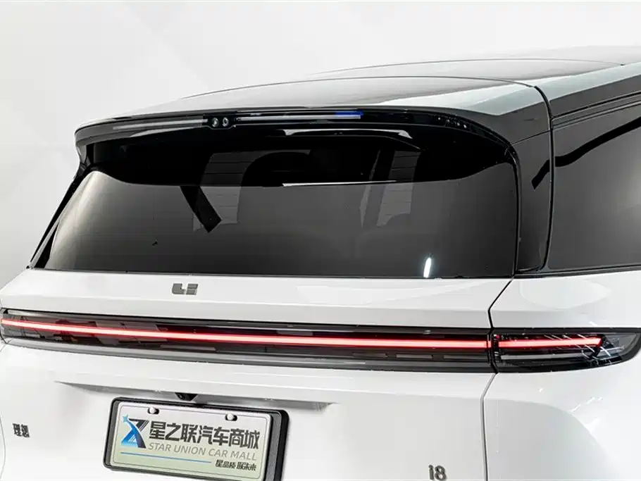 Li Auto i8 2026 — фото 8