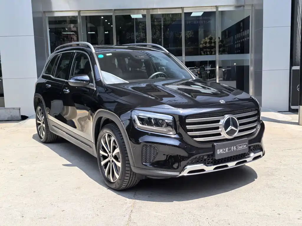 Mercedes-Benz GLB 2025 — фото 3