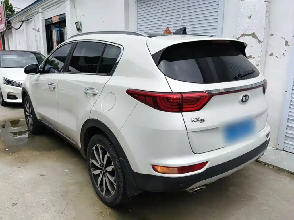 Kia KX5 2017 — фото 5