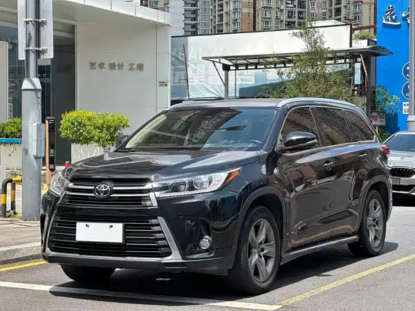 Toyota Highlander 2018