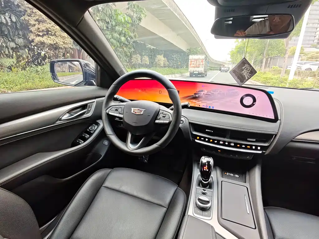 Cadillac CT5 2026 — фото 15