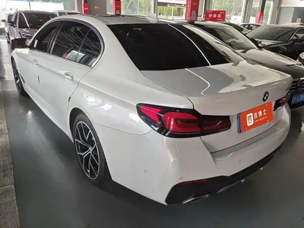 BMW 5 Series 2022