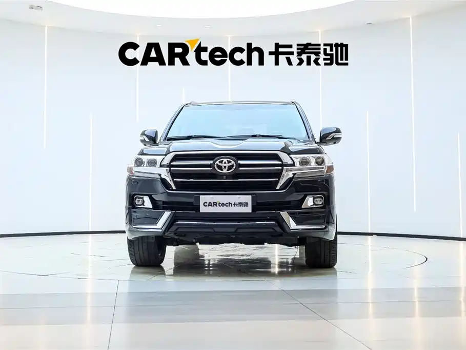 Toyota Land Cruiser 2019 — фото 2